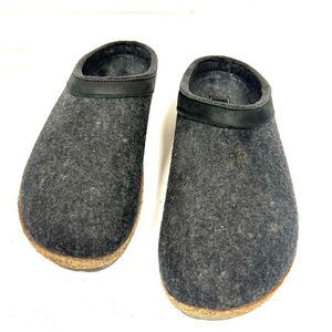 Haflinger Dark Gray Wool Clogs